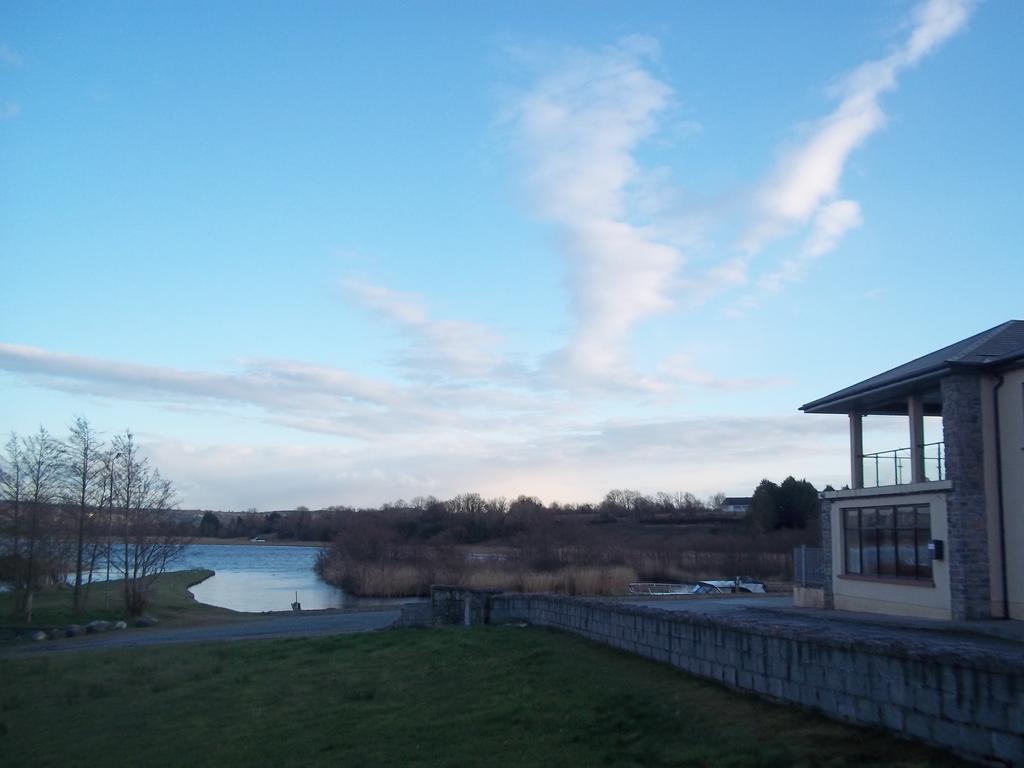 B&B The Silver Eel Strokestown 外观 照片
