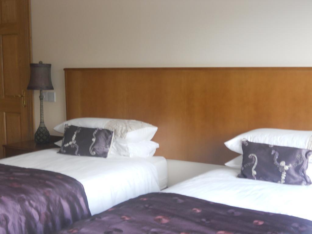 B&B The Silver Eel Strokestown 外观 照片
